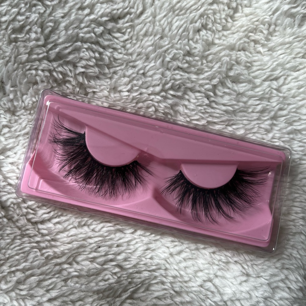1pair Cat Eye Eyelashes